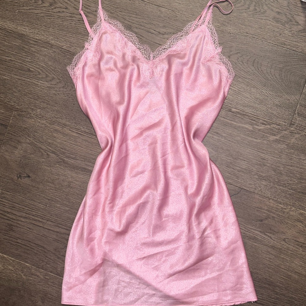 PINK VICTORIAS SECRET SLIP DRESS⭐️NWOT